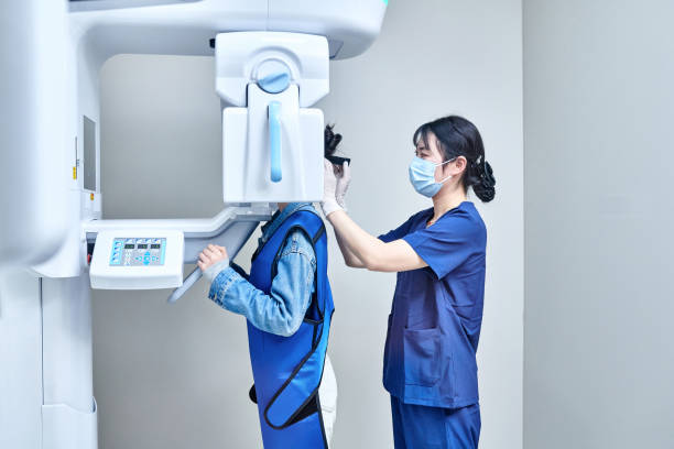 Best Broken or Cracked Tooth Emergency Dentist in Orangetree, FL